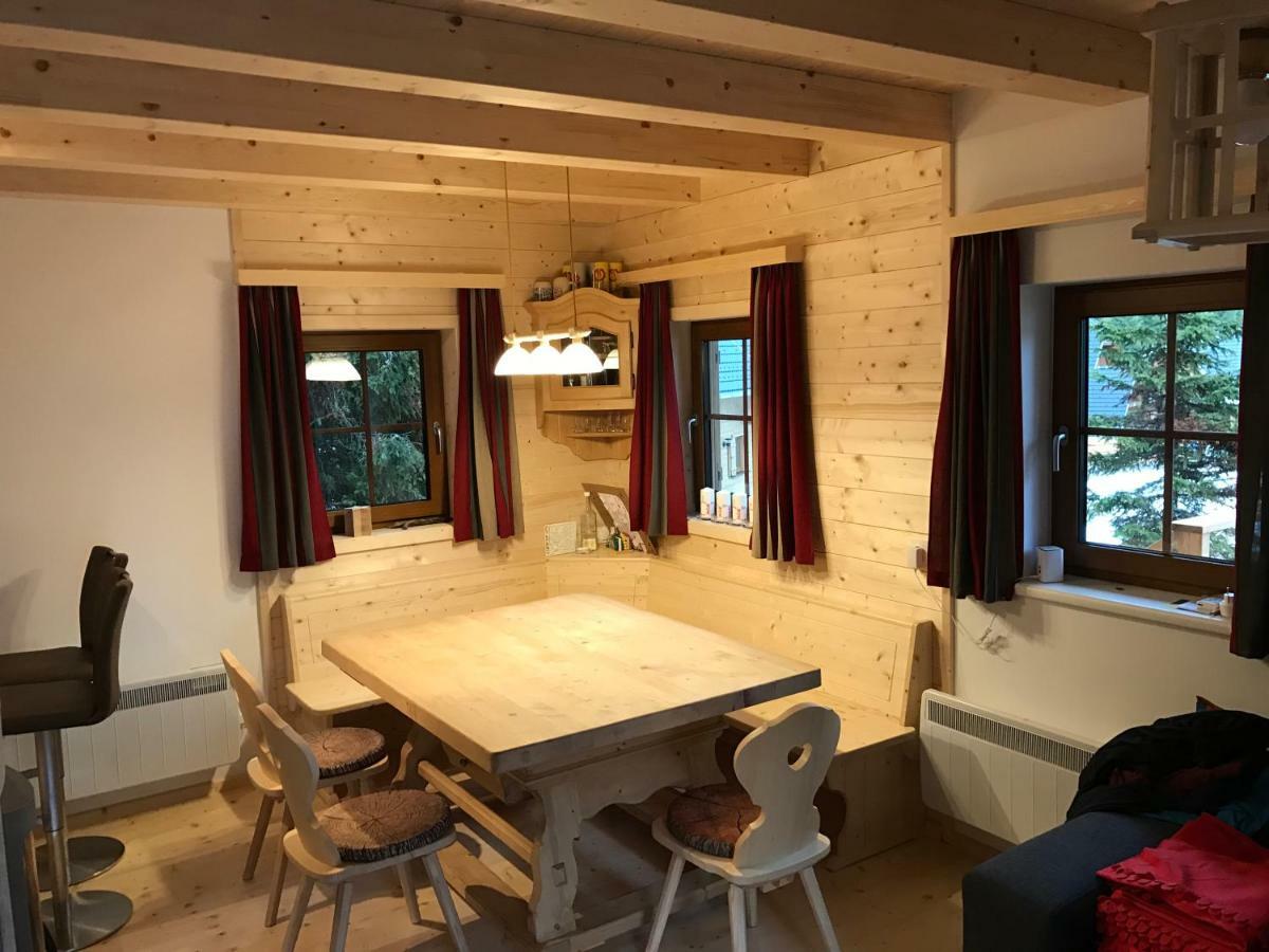 Almhaus & Almchalet Flattnitz المظهر الخارجي الصورة
